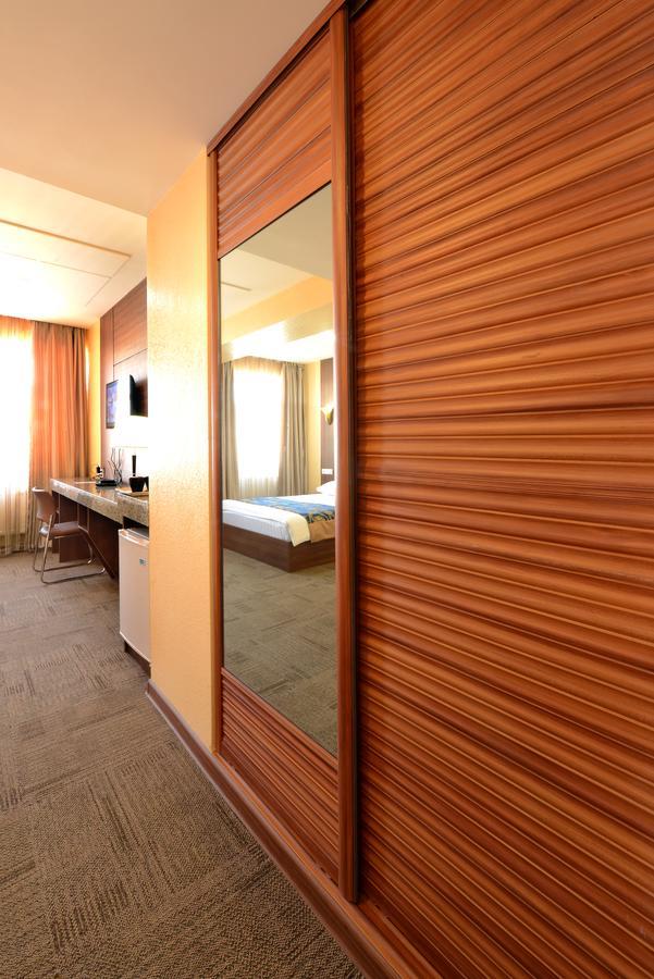 Zolo Hotel Ulaanbaatar Værelse billede